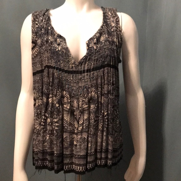 Free People one paradise stars tank pin-tucked embroidered tank triple tie back - Picture 3 of 9